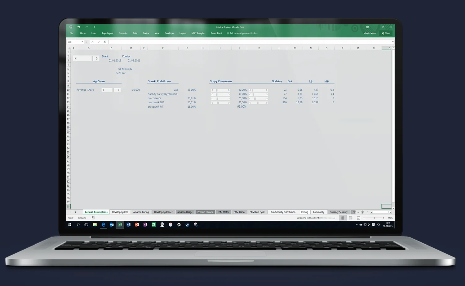 Excel model aplikacji – parametry ogólne i konfiguracja modelu, założenia technologiczne i finansowe