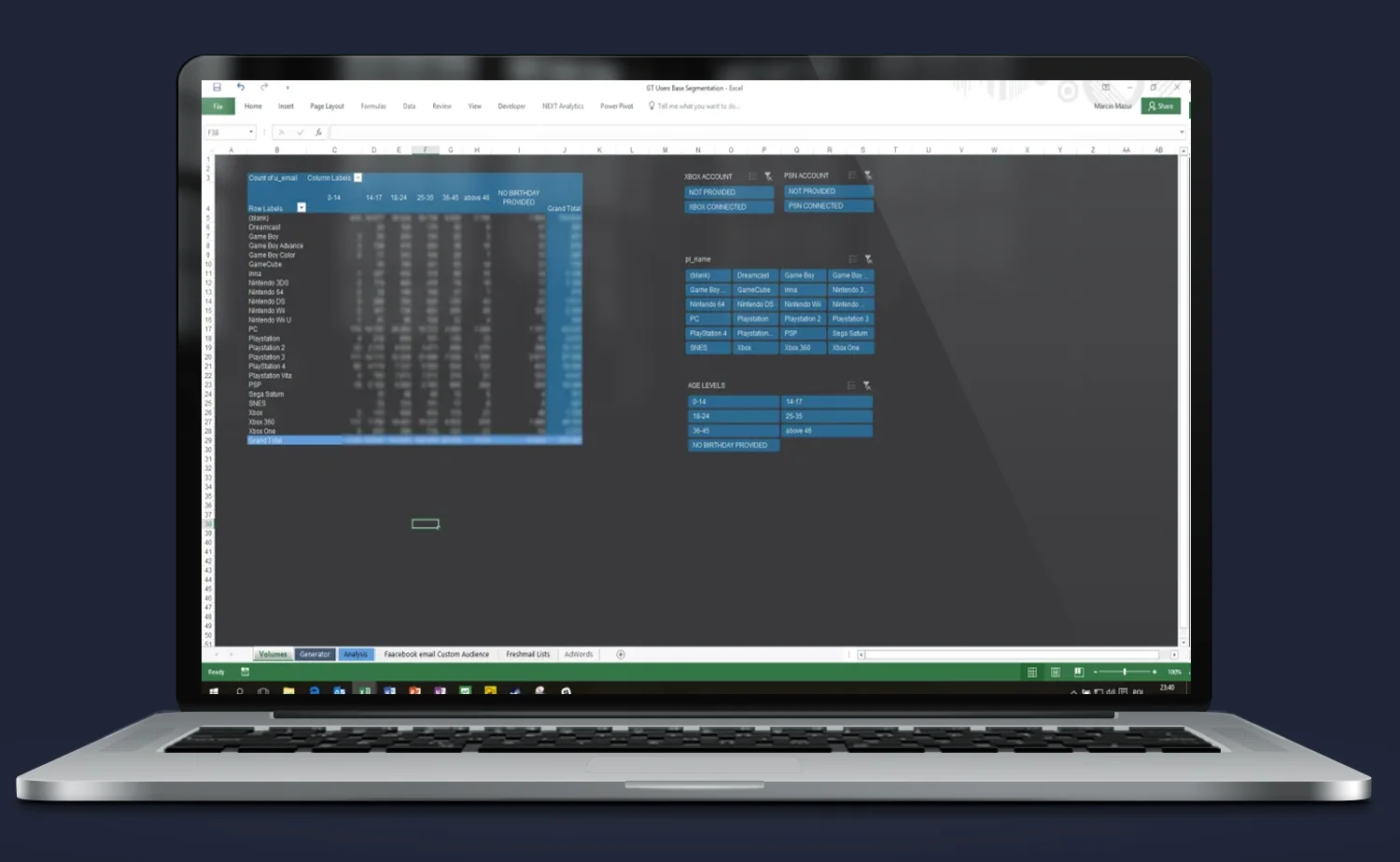 Email segmentation and data enrichment – Volume analysis and message planning; view of a laptop screen with the system module.